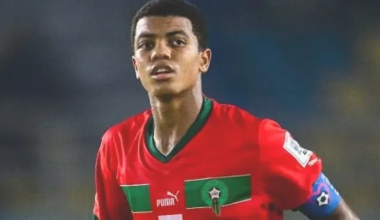alt= Abdelhamid Aït Boudlal : Rennes refuse une offre de 23 M€ de Fulham.