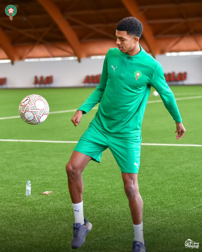 alt= Abdelhamid Aït Boudlal : Rennes refuse une offre de 23 M€ de Fulham. 