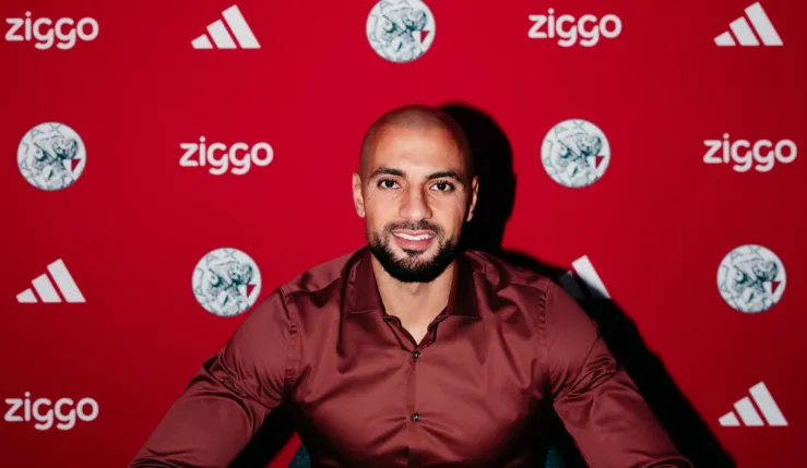 Alt= Sofyan Amrabat à l’Ajax : le Marocain signe jusqu’en 2028.