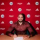 Alt= Sofyan Amrabat à l’Ajax : le Marocain signe jusqu’en 2028.