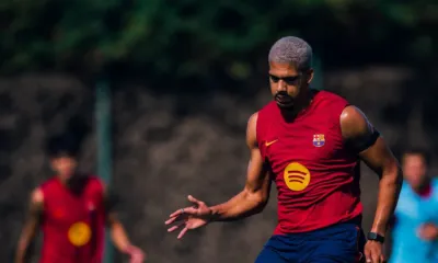 alt= Ronald Araujo rejoint Liverpool en prêt.