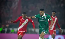 Alt= Raja -WAC : le derby de Casablanca programmé lors de la 11e journée.