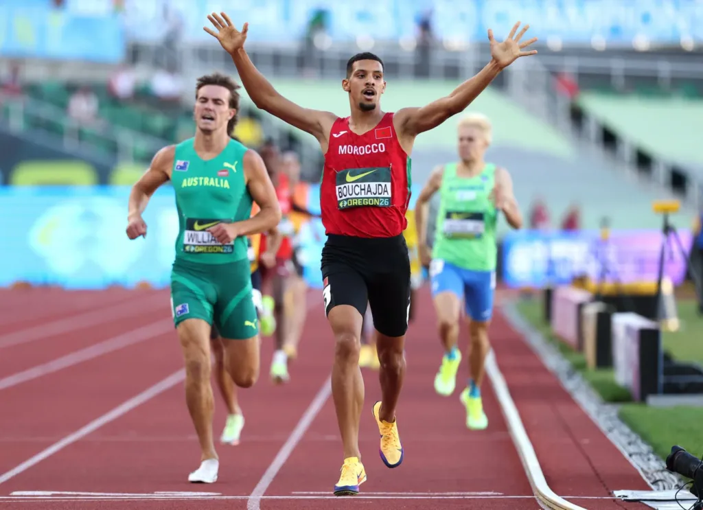 alt= Imad Bouchajda champion du monde du 800 m U20.