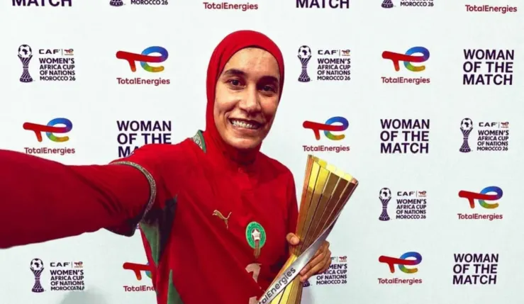 Alt= Nouhaila Benzina élue MVP Maroc - Afrique du Sud en quart de finale de la CAN féminine (2-1) en faveur des Lionnes de l'Atlas.