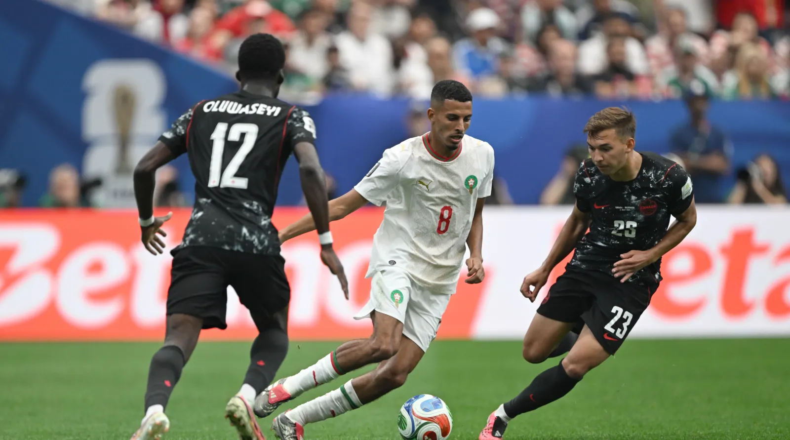 Alt= Ounahi sur le radar du Barça.