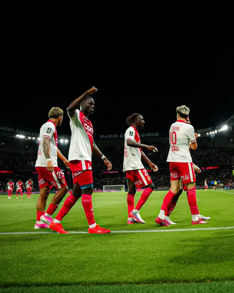 Alt= Ligue 1 : PSG - Monaco : 1 -2 : L'AS Monaco piège le PSG au Parc des Princes.