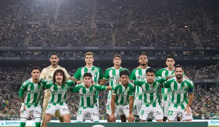Alt= Betis Séville - Real Madrid 1 -0 : Première défaite de la saison pour le Real de José Mourinho.