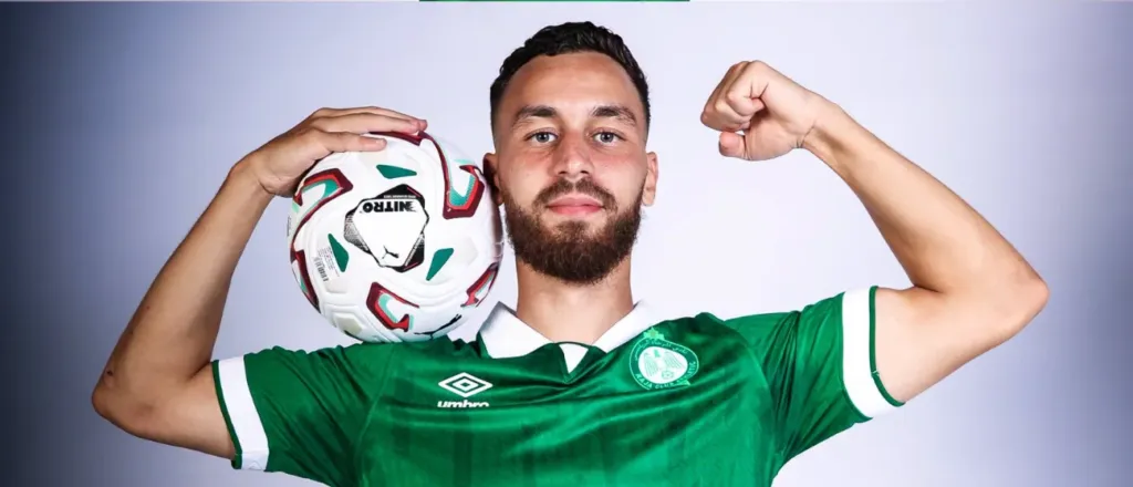 ALT= Younes Bakiz au Raja.