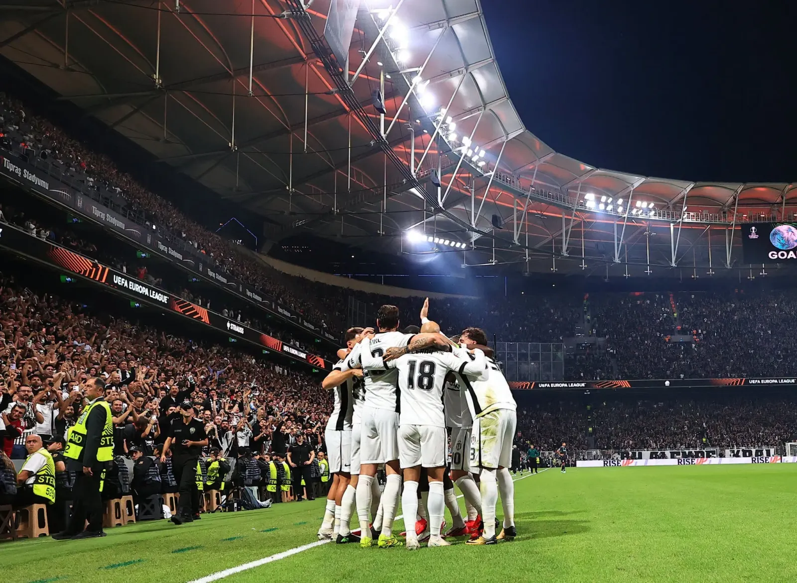 Ligue Europa : l’OM lourdement battu, la Juventus frappe fort