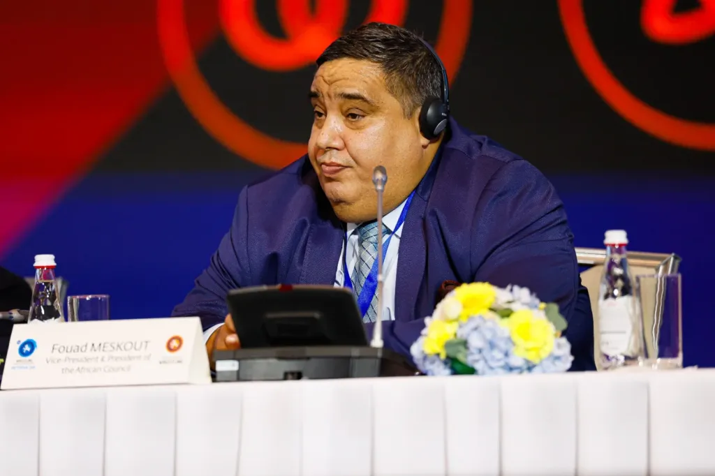 ALT= Fouad Meskout lutte internationale.