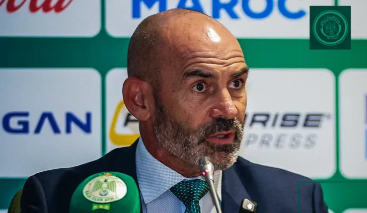 ALT= Paco Jemez Raja Casablanca supporters 2026.